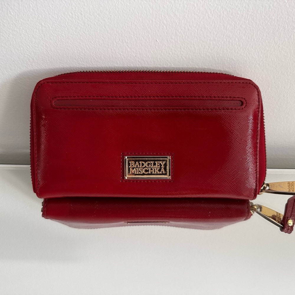 Badgley Mischka Wallet